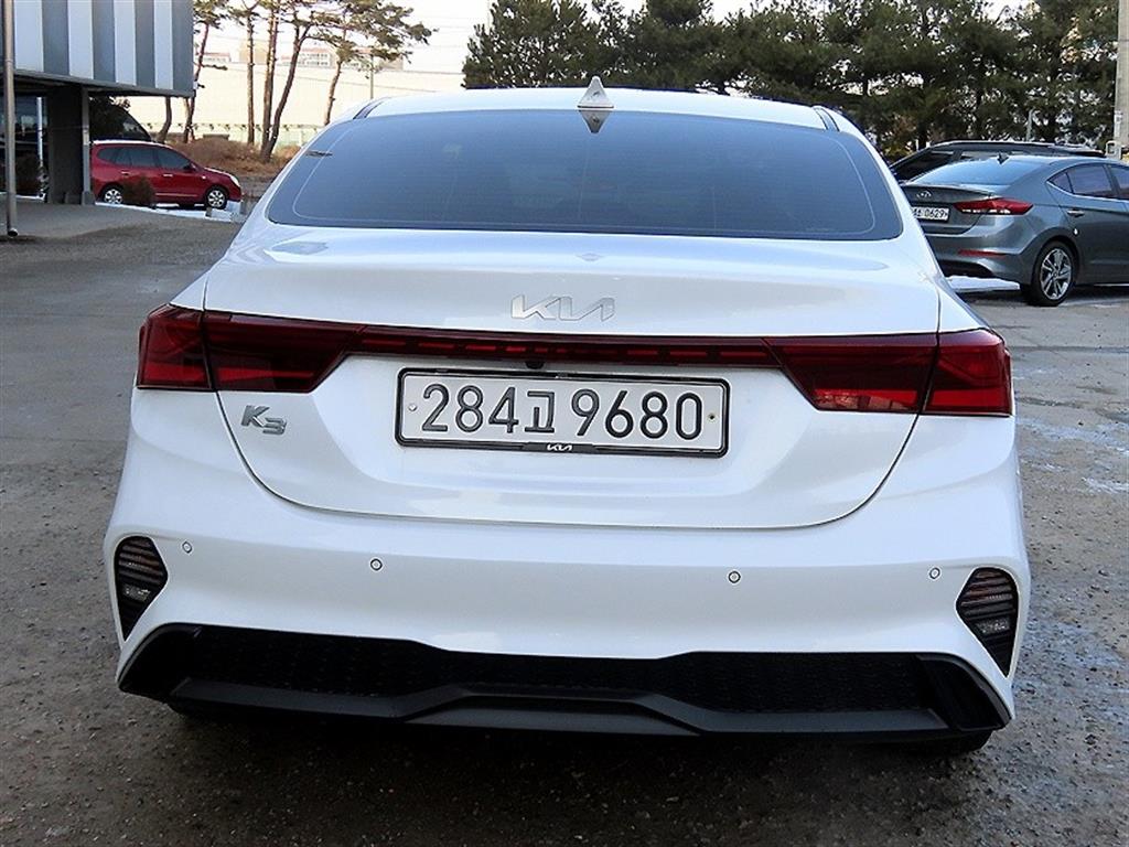 KIA K3 - Vista 4