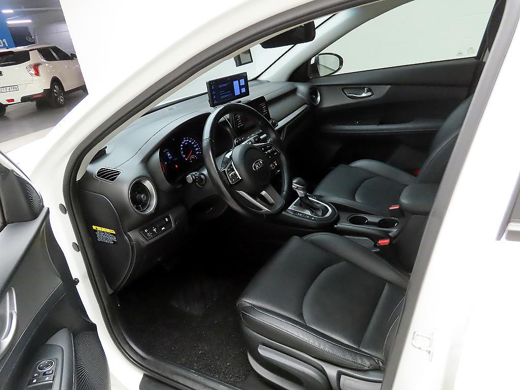 KIA K3 2019 Blanco - Importación desde Corea - HF Imports Iquique - Foto 14