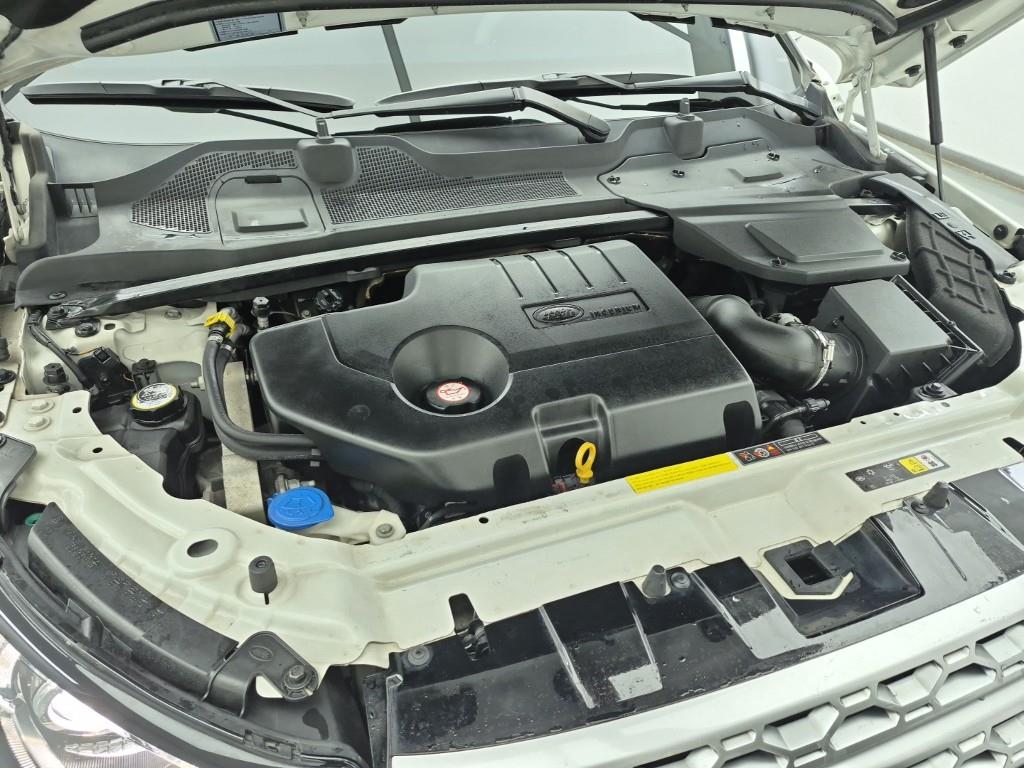 Land Rover Discovery Sports - Vista 6