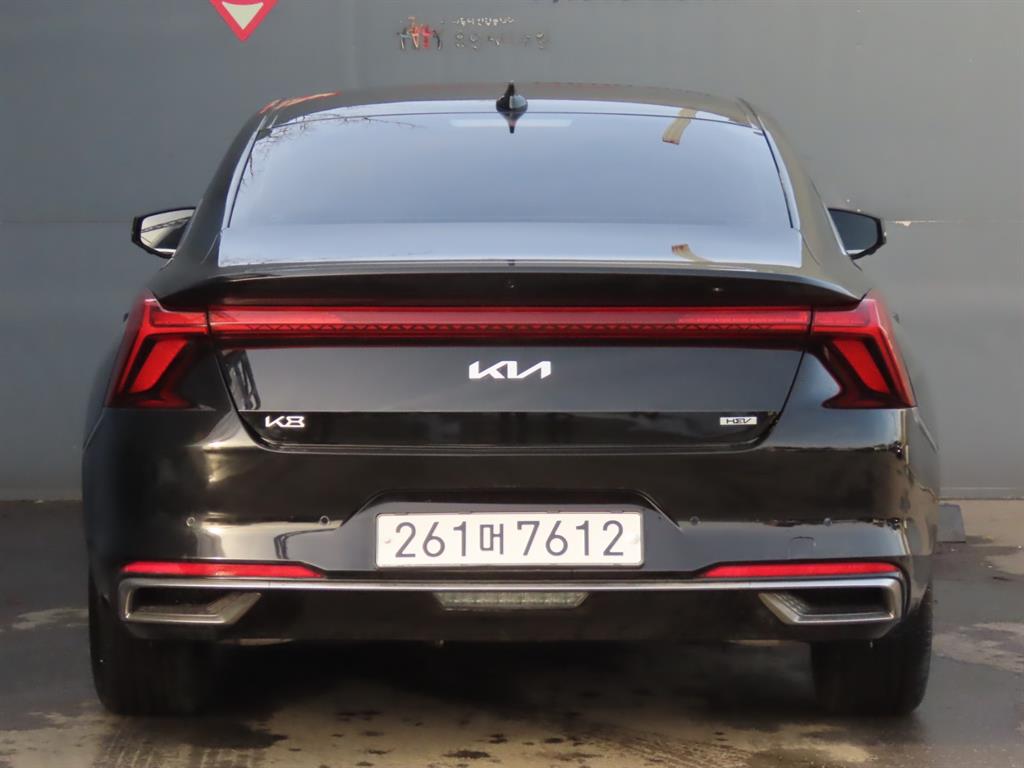 KIA K8 - Vista 7