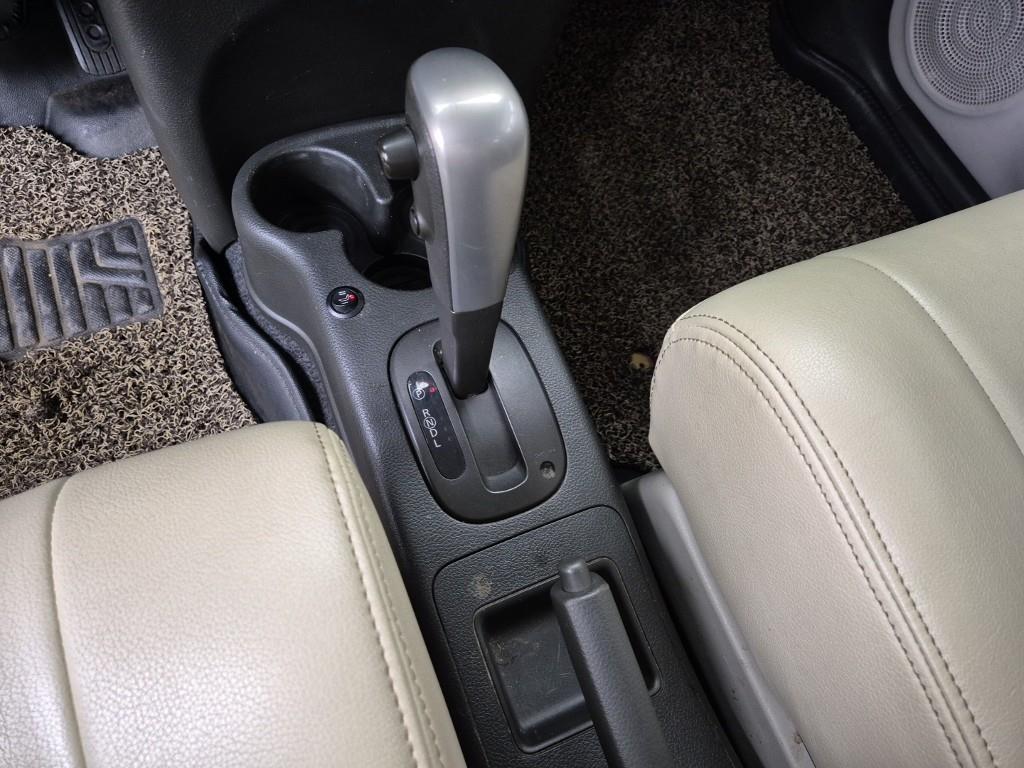 Nissan Cube - Vista 8