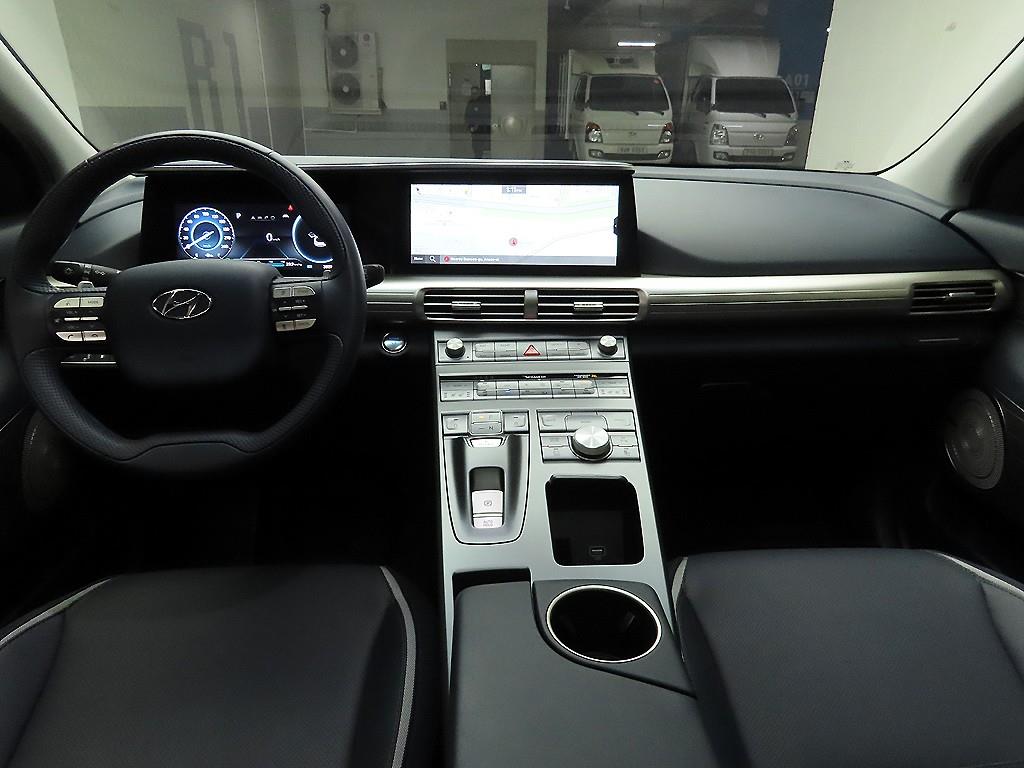 HYUNDAI Nexo - Vista 8