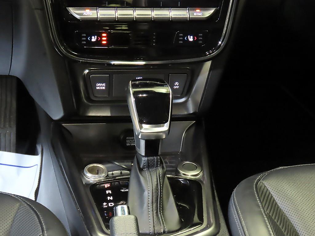 Ssangyong Tivoli - Vista 12