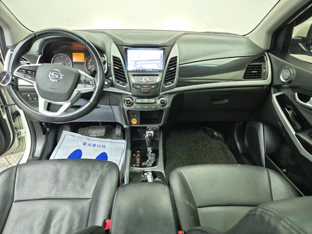 Ssangyong Korando - Vista 5