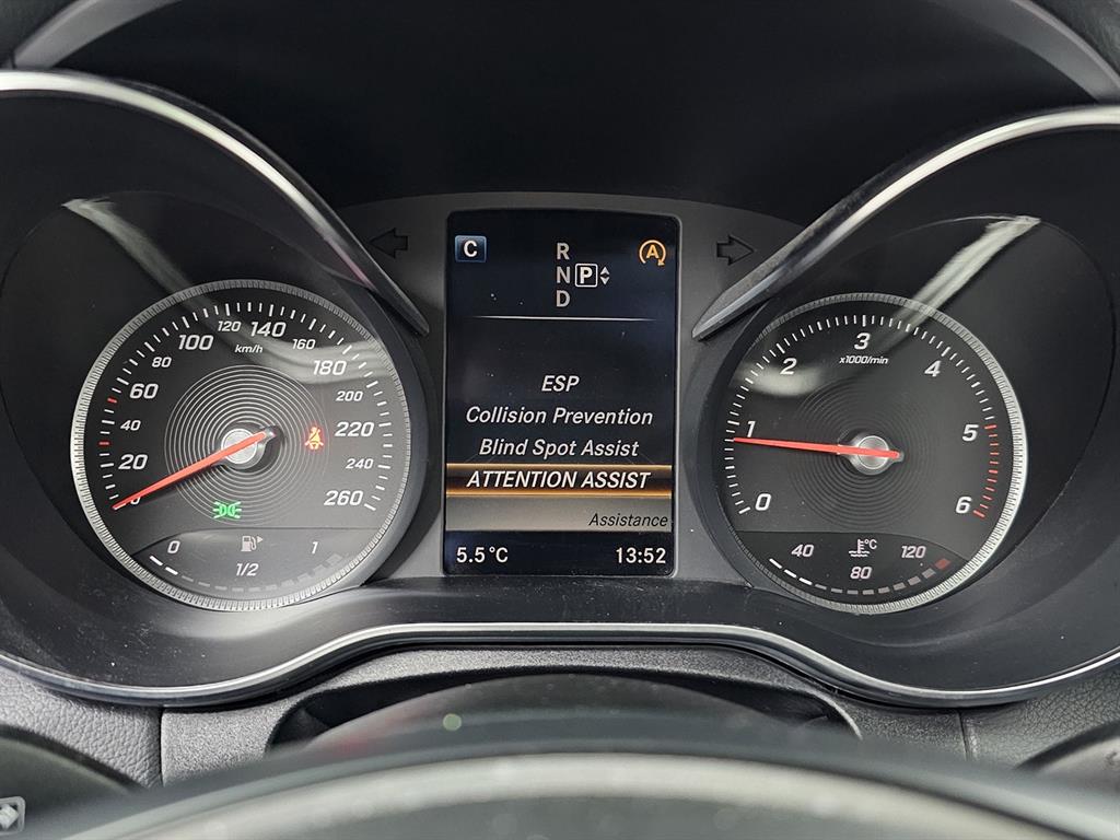 Mercedes Benz C Class 2015 Plateado - Importación desde Corea - HF Imports Iquique - Foto 17