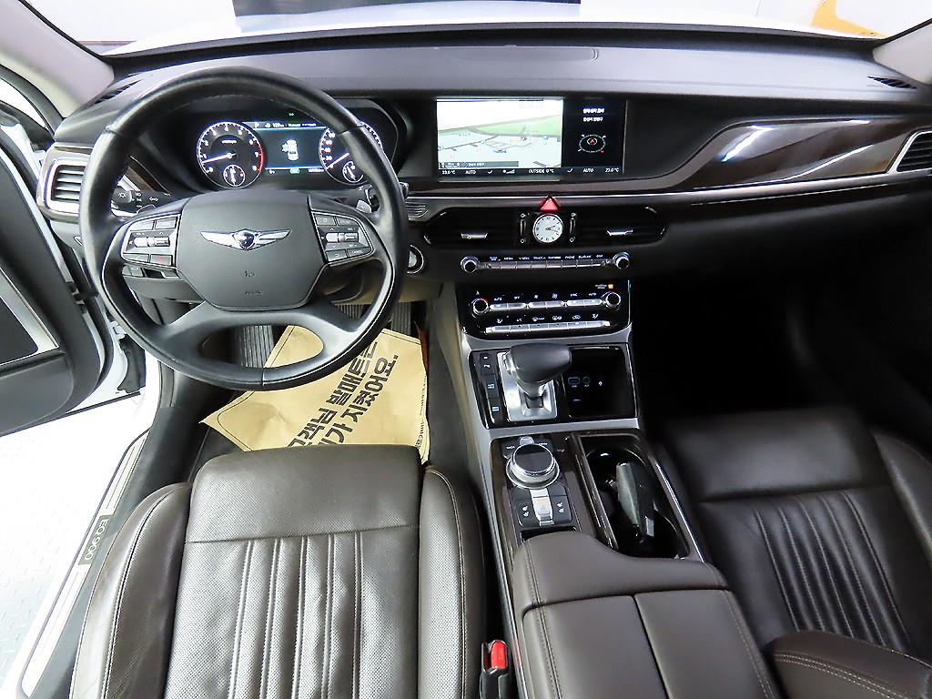 Genesis EQ900 - Vista 7