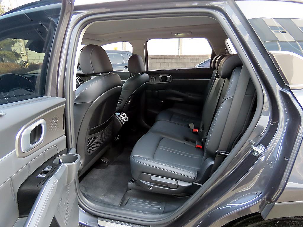 KIA Sorento - Vista 6