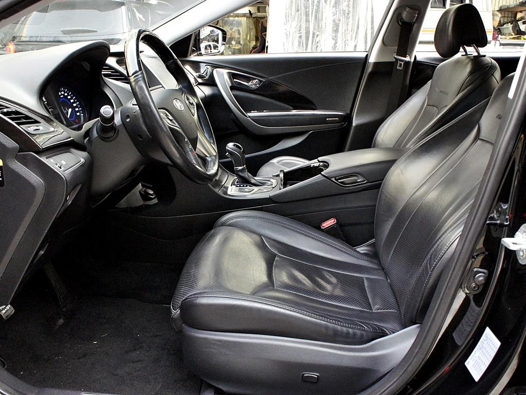 HYUNDAI Grandeur - Vista 9