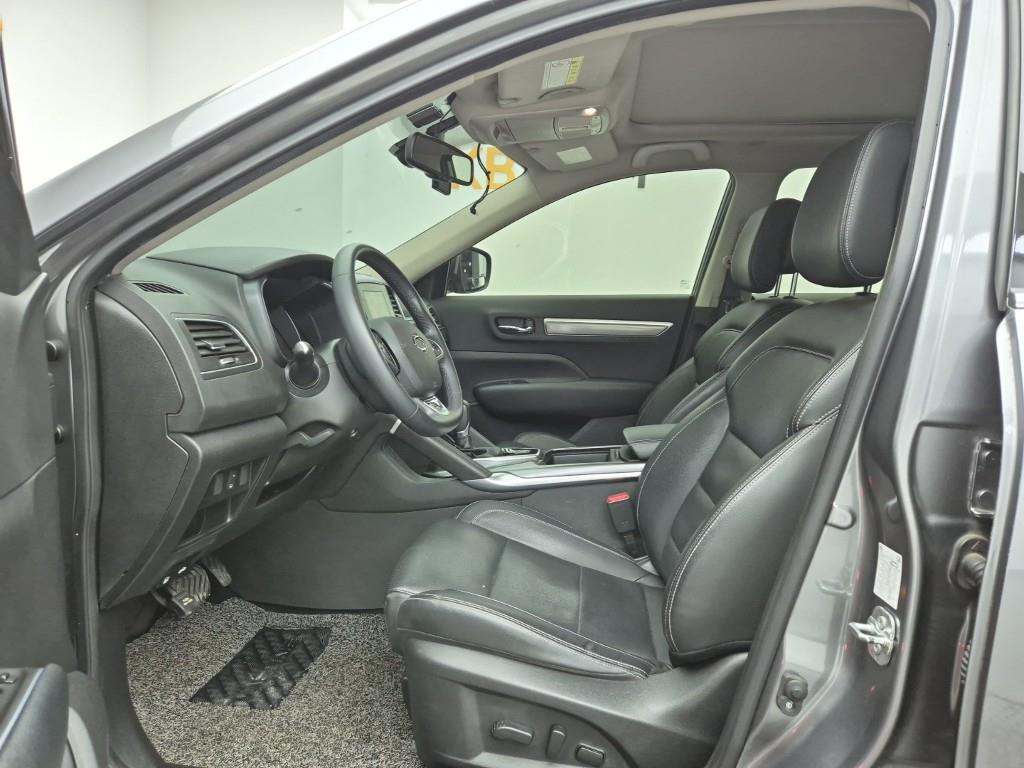 SAMSUNG QM6 - Vista 11