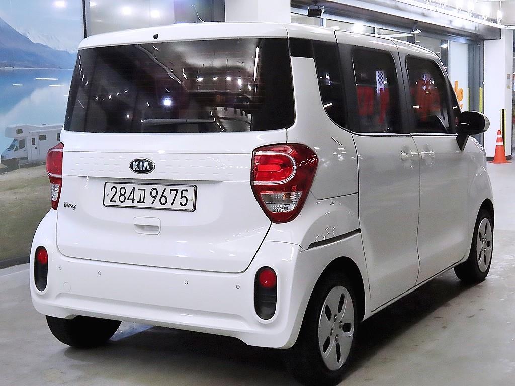 KIA Ray - Vista 4