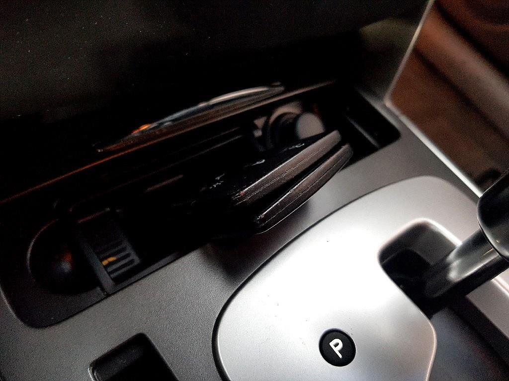 SAMSUNG SM5 2010 Negro - Importación desde Corea - HF Imports Iquique - Foto 15