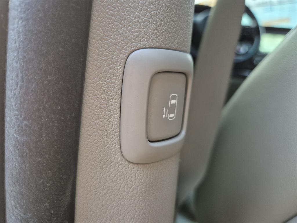 KIA Carnival 2015 Plateado - Importación desde Corea - HF Imports Iquique - Foto 18