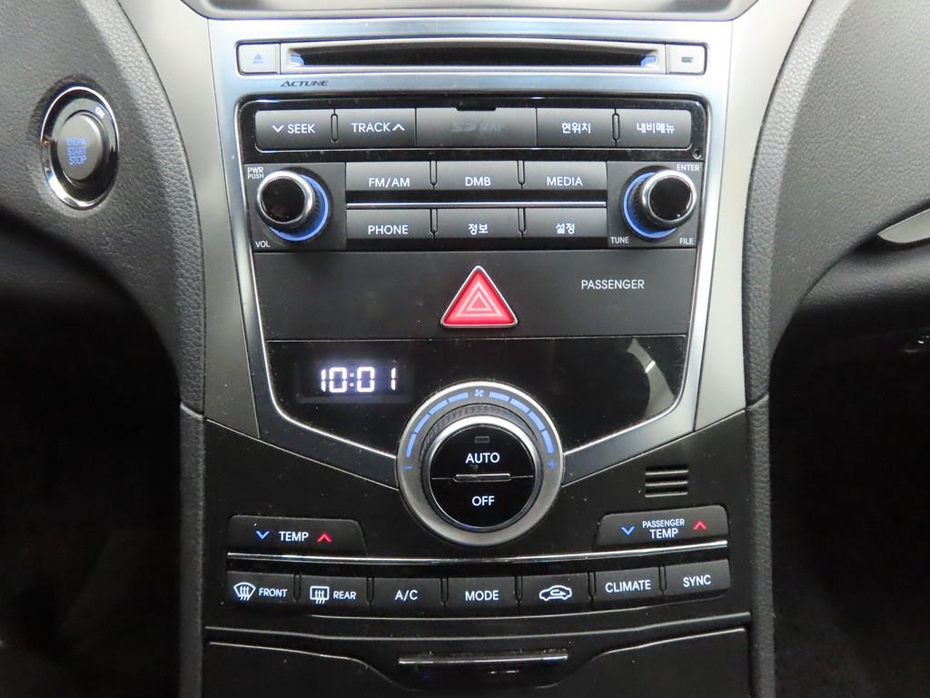 HYUNDAI Grandeur - Vista 11