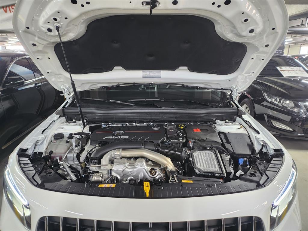 Mercedes Benz GLB Class - Vista 10