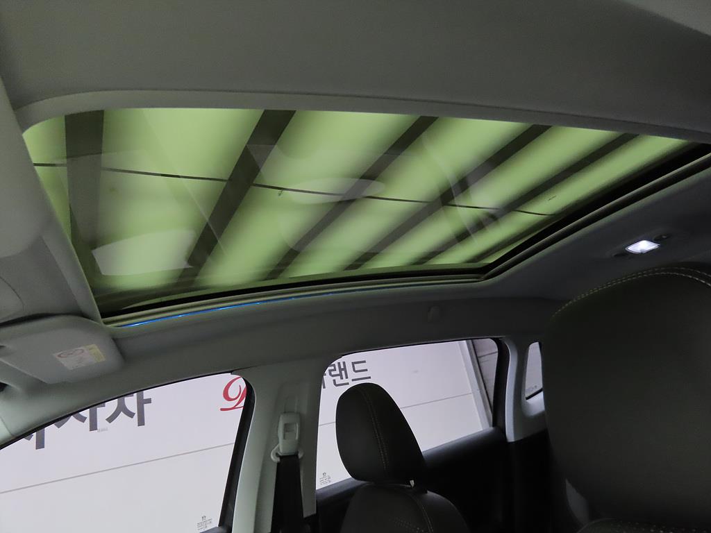 Peugeot 2008 2015 Gris - Importación desde Corea - HF Imports Iquique - Foto 17