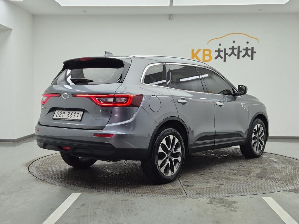 SAMSUNG QM6 - Vista 4