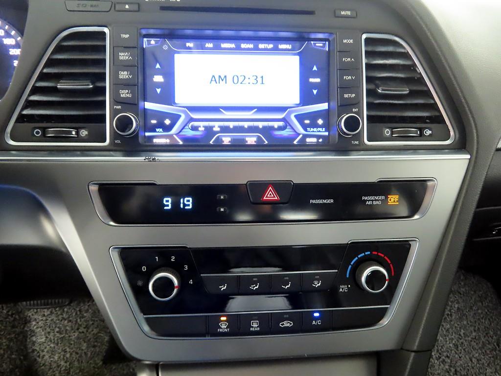 HYUNDAI Sonata - Vista 9