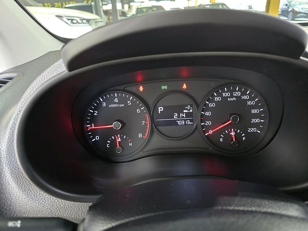 KIA Morning - Vista 9