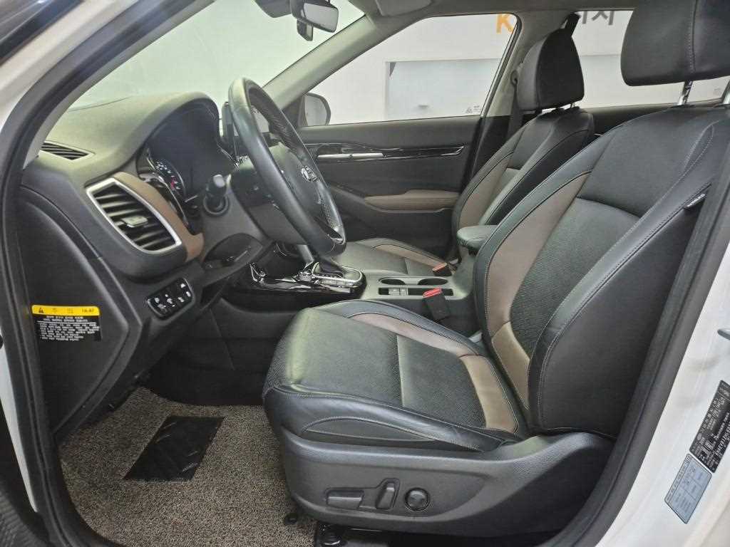 KIA Seltos - Vista 11