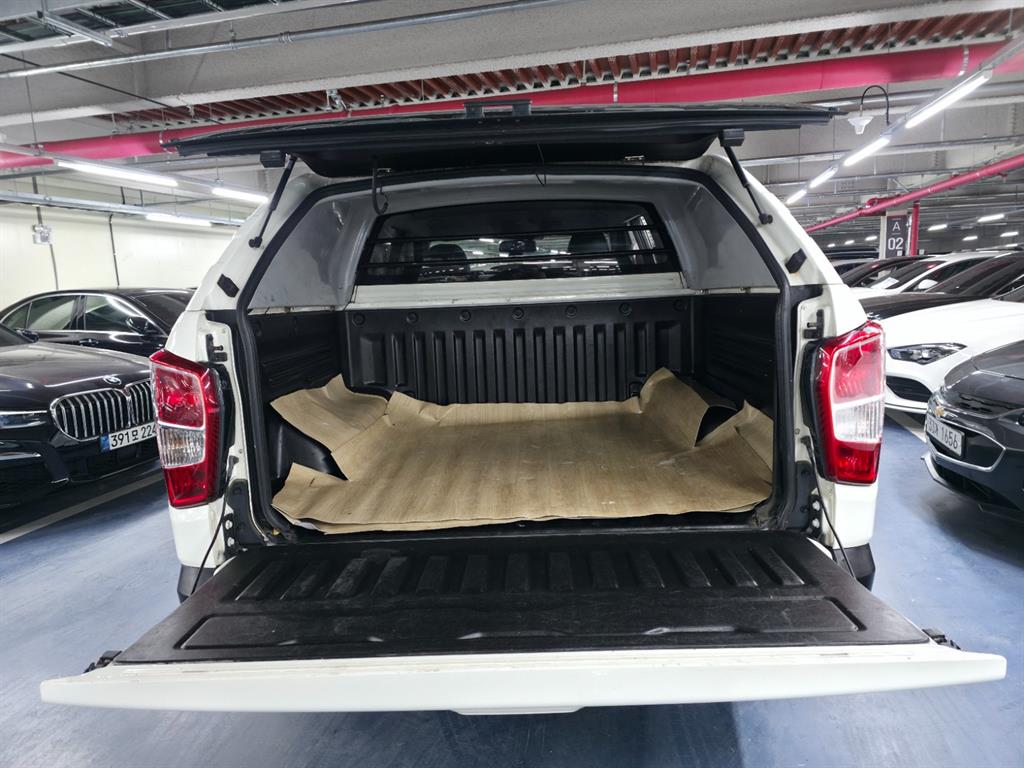 Ssangyong Rexton - Vista 8