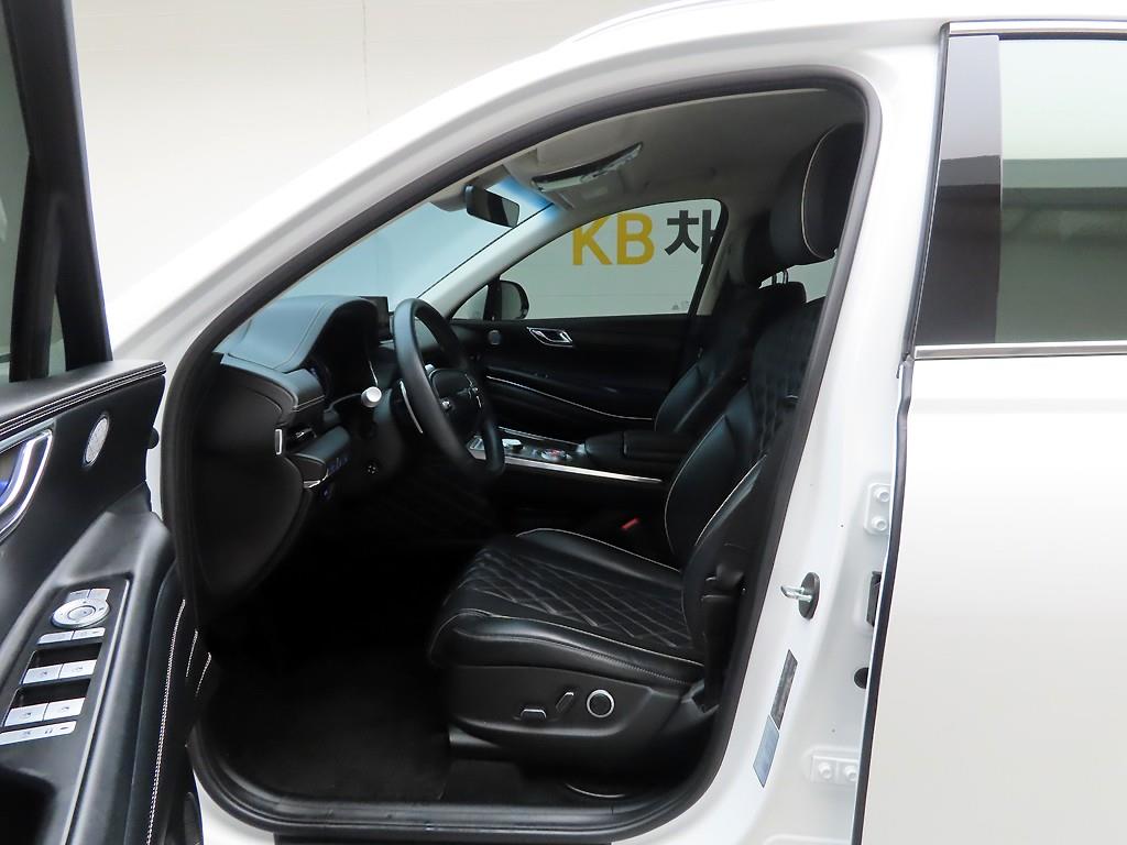 Genesis GV80 - Vista 11