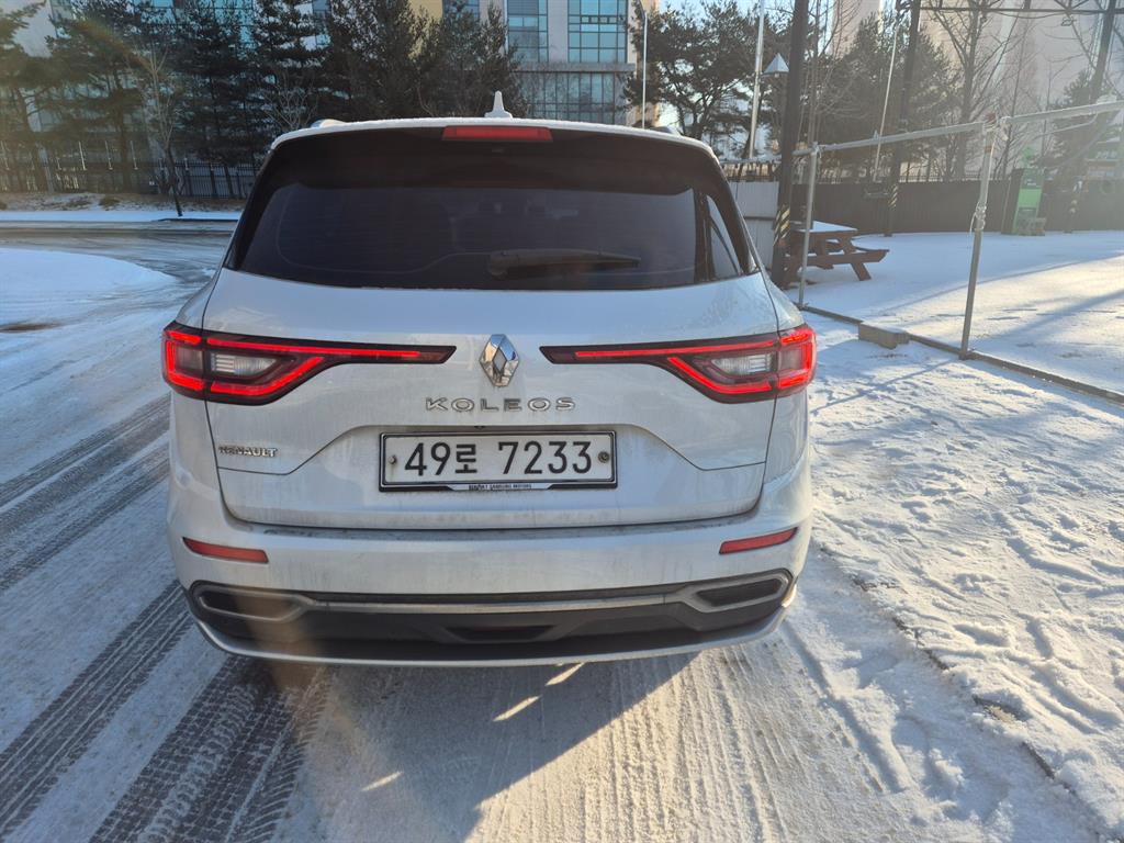 SAMSUNG QM6 - Vista 4