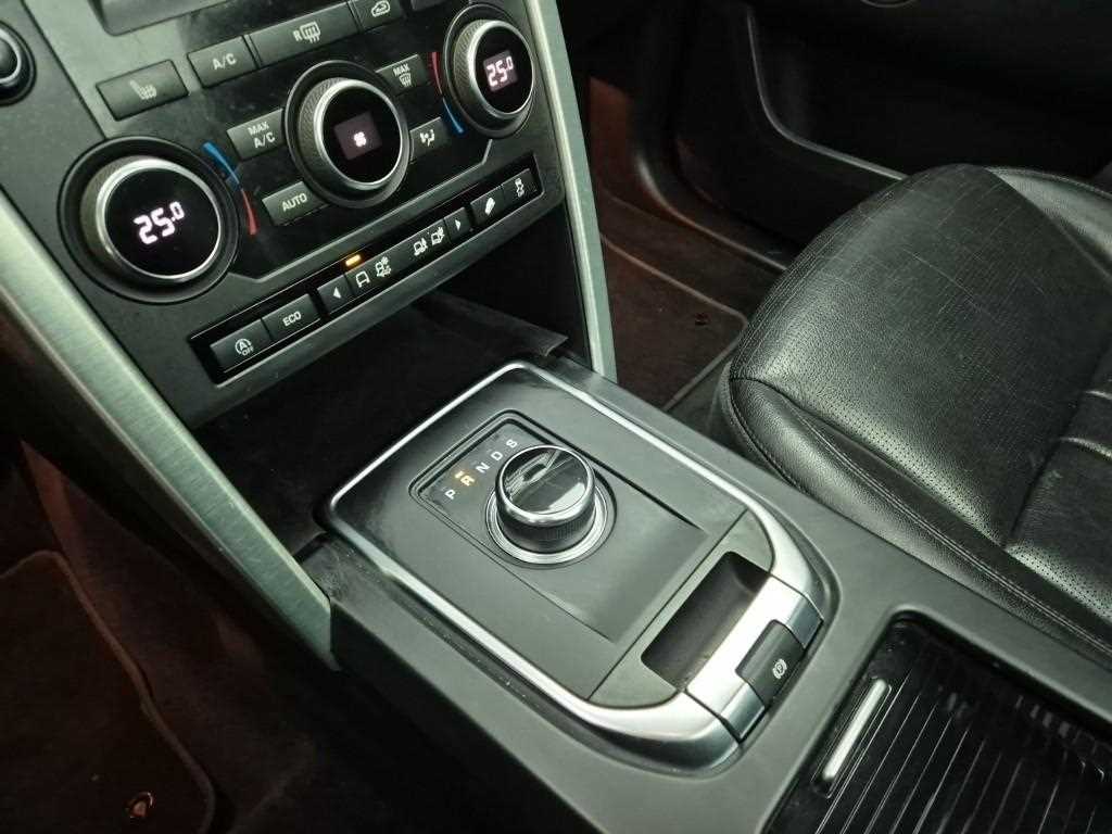 Land Rover Discovery Sports - Vista 8