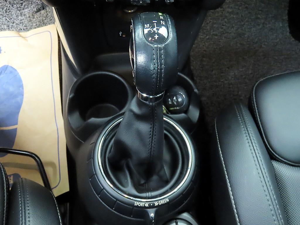 Mini Cooper - Vista 10