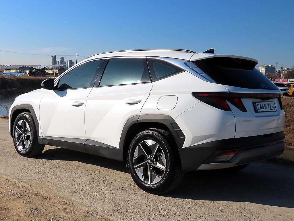HYUNDAI Tucson - Vista 3