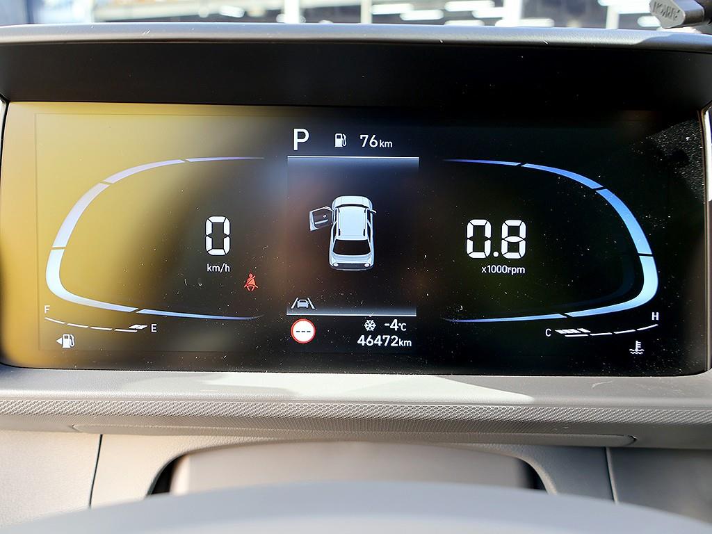 HYUNDAI Casper - Vista 11