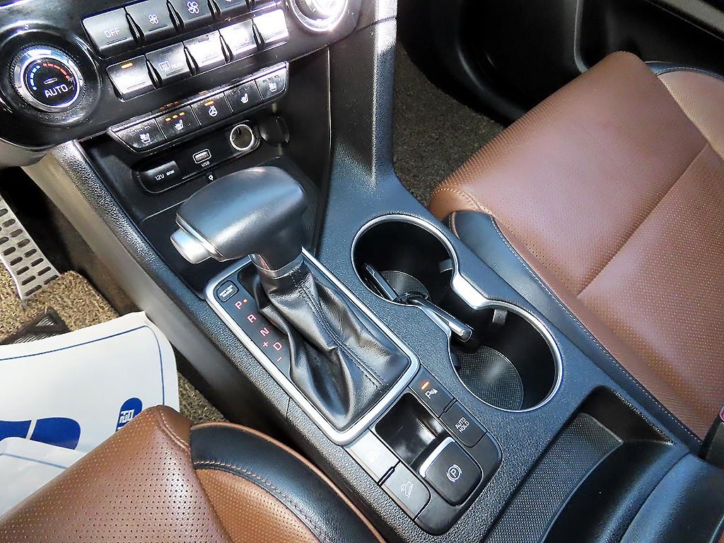 KIA Sportage - Vista 10