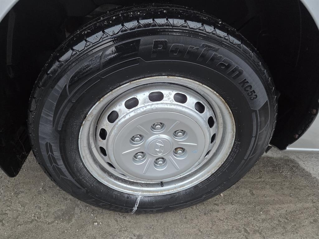 HYUNDAI Starex 2009 Plateado - Importación desde Corea - HF Imports Iquique - Foto 18