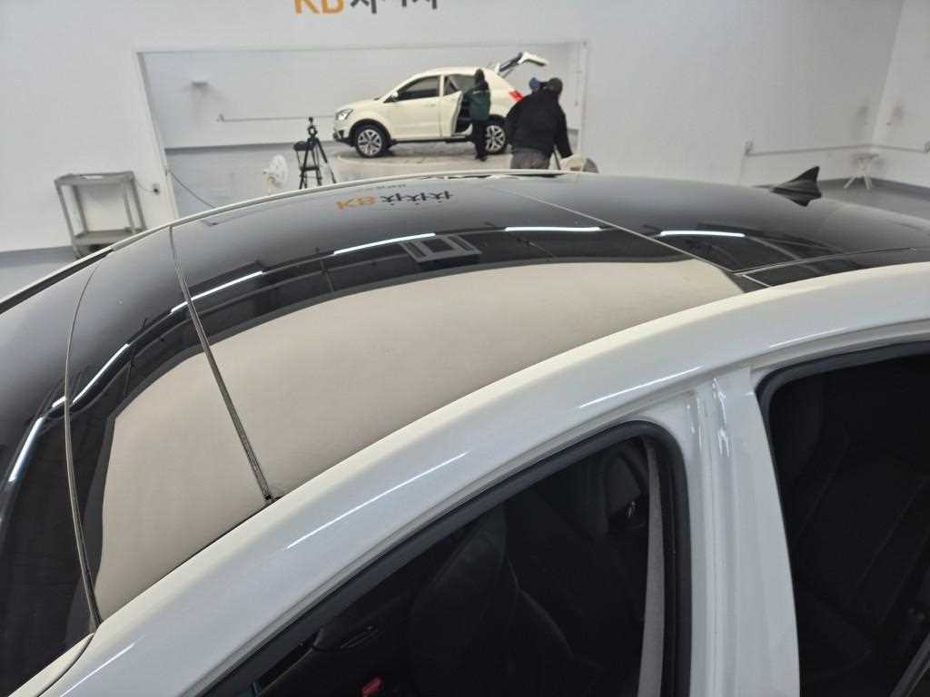 HYUNDAI Grandeur 2011 Blanco - Importación desde Corea - HF Imports Iquique - Foto 13