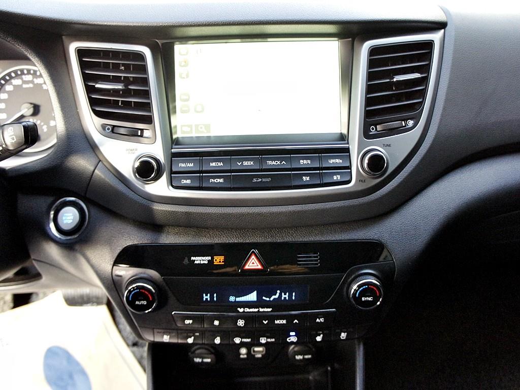 HYUNDAI Tucson 2017 Blanco - Importación desde Corea - HF Imports Iquique - Foto 10