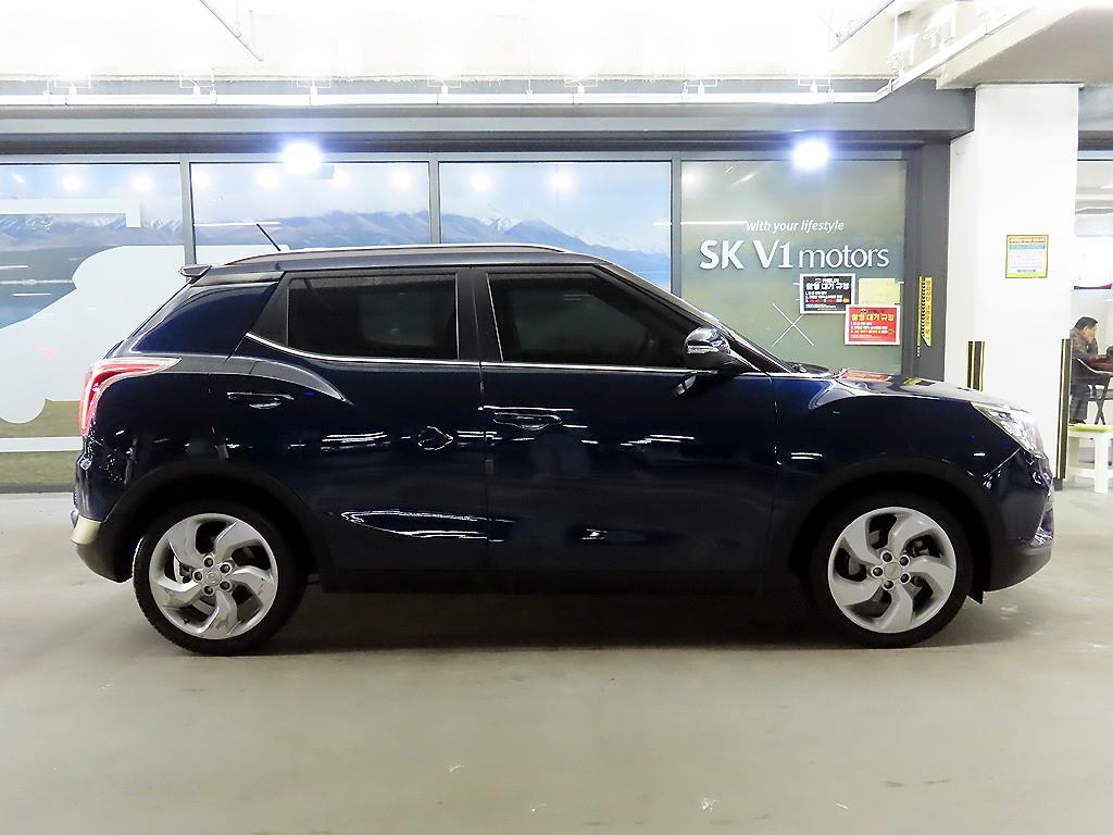Ssangyong Tivoli - Vista 3