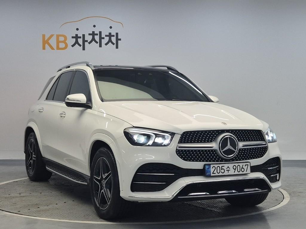 Mercedes Benz GLE Class - Vista 4