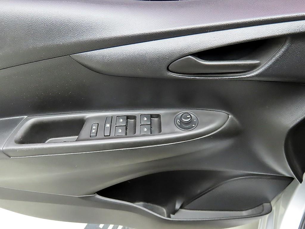 Chevrolet Spark - Vista 11