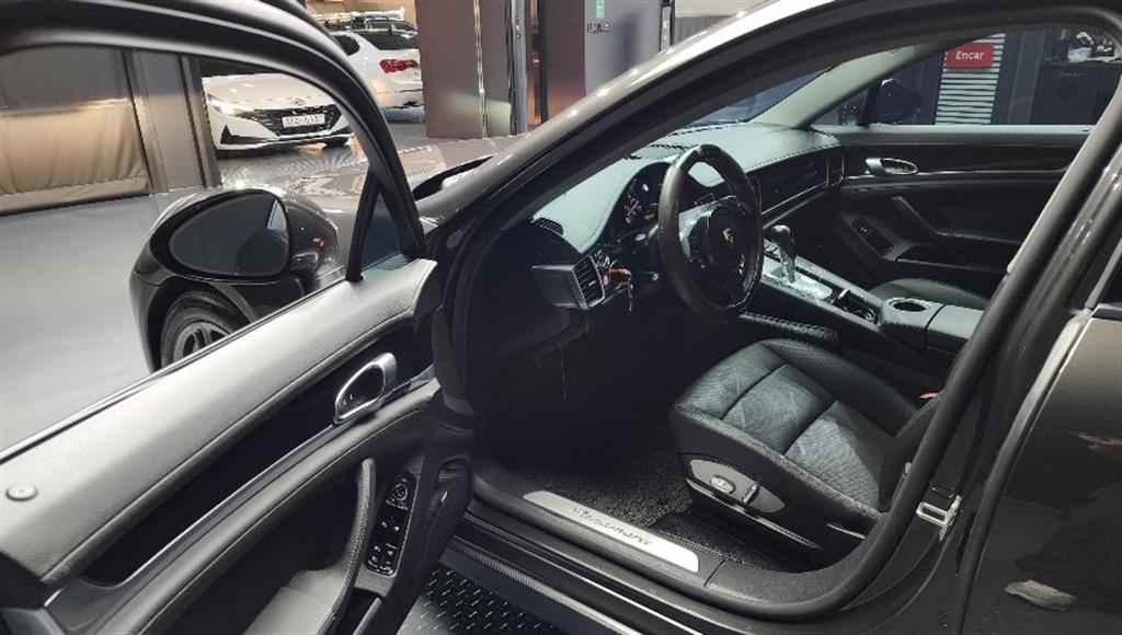 Porsche Panamera - Vista 10