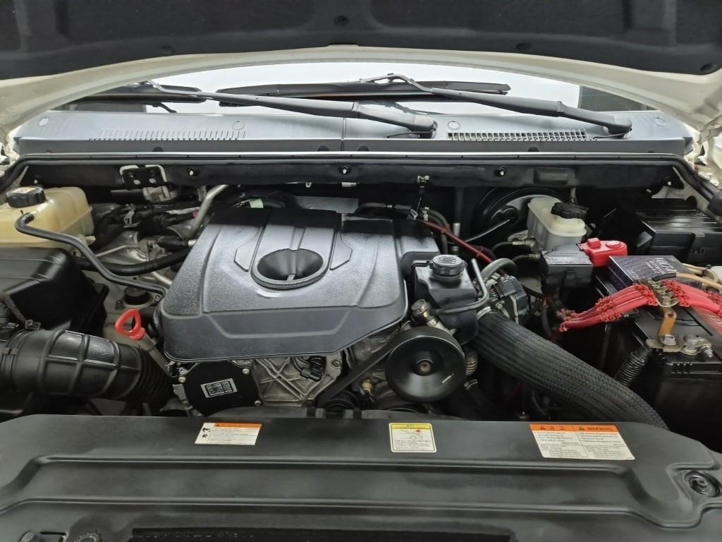 Ssangyong Korando - Vista 5