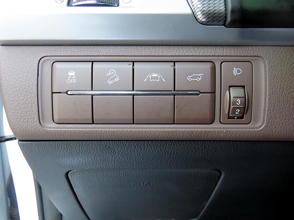 Ssangyong Rexton - Vista 12