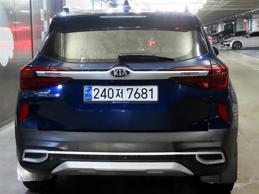 KIA Seltos - Vista 5