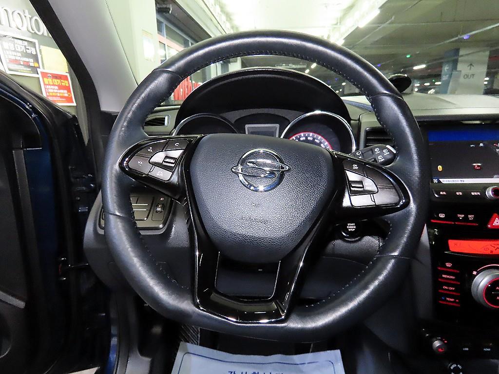 Ssangyong Tivoli - Vista 8