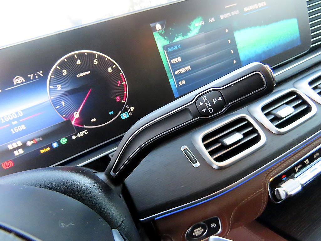 Mercedes Benz GLS Class - Vista 11