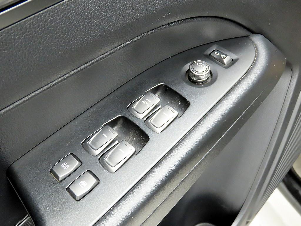 Ssangyong Rexton - Vista 11