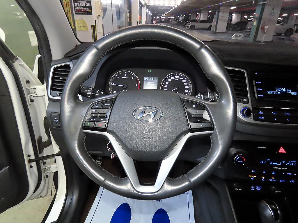 HYUNDAI Tucson - Vista 8
