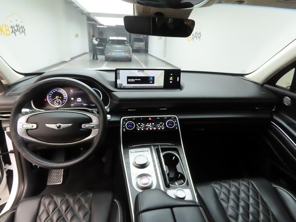 Genesis GV80 - Vista 6