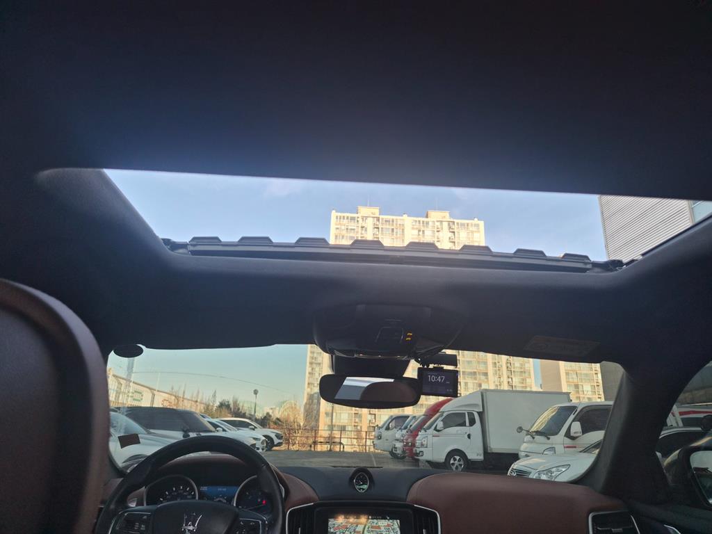 Maserati Ghibli 2020 Gris - Importación desde Corea - HF Imports Iquique - Foto 19