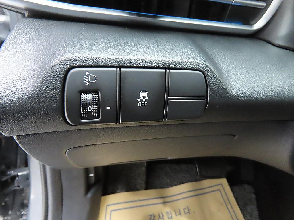 HYUNDAI Avante 2024 Gris - Importación desde Corea - HF Imports Iquique - Foto 12