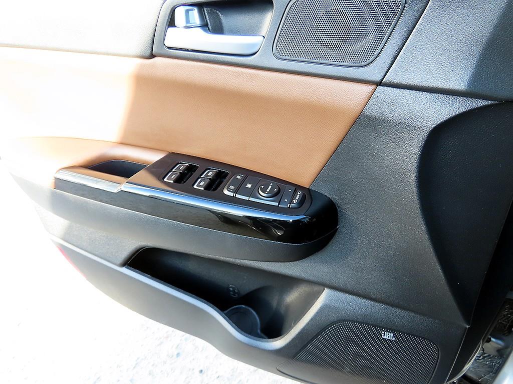 KIA Sportage - Vista 11