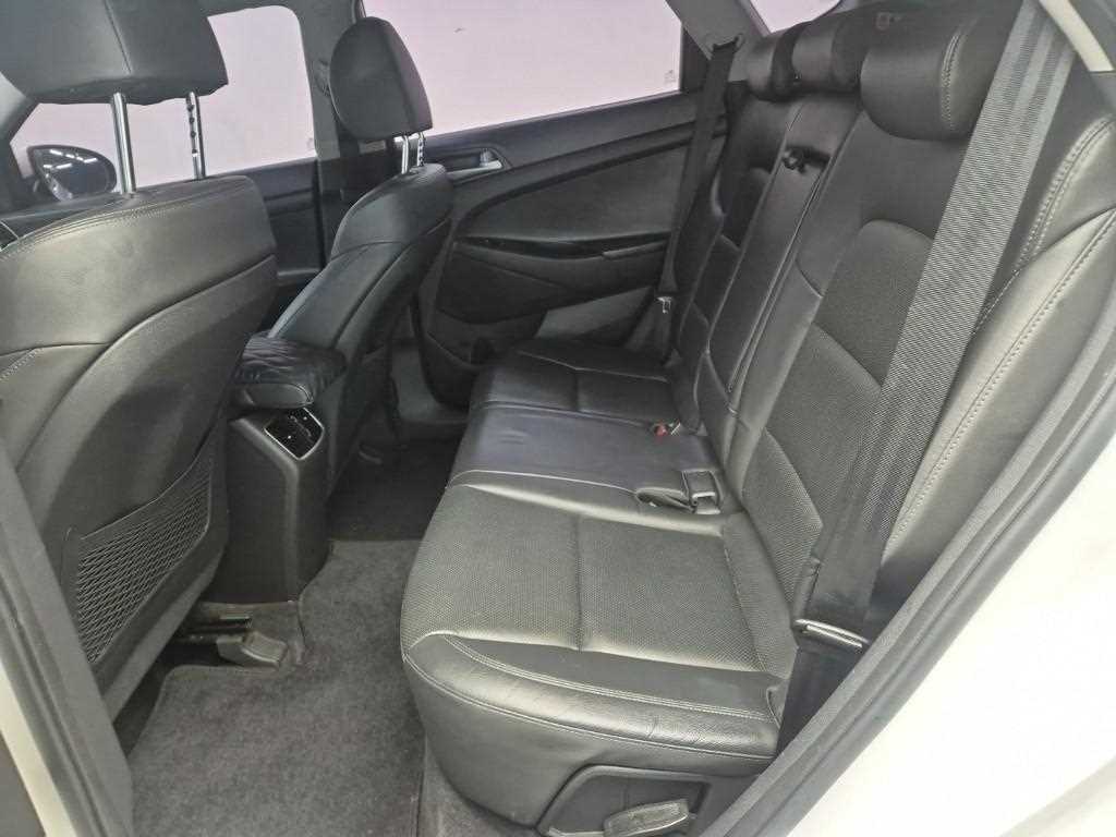 HYUNDAI Tucson - Vista 12